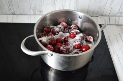 Варенье из черешни с косточкой на зиму. 2 способа - шаг 3 Варенье из черешни с косточкой на зиму. 2 способа - шаг 3