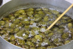 Варенье из сосновых или еловых шишек - шаг 6 Варенье из сосновых или еловых шишек - шаг 6