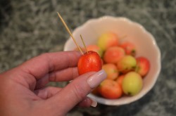 Варенье из райских яблок с хвостиком - шаг 2