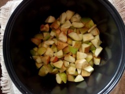 Простое яблочное варенье в мультиварке на зиму дольками - шаг 3 Простое яблочное варенье в мультиварке на зиму дольками - шаг 3