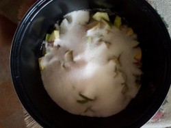 Простое яблочное варенье в мультиварке на зиму дольками - шаг 5 Простое яблочное варенье в мультиварке на зиму дольками - шаг 5