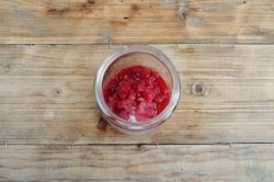 Вино из красной смородины домашнее - шаг 4