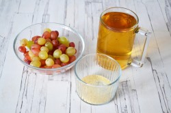 Виноградное желе с йогуртом - шаг 1 Виноградное желе с йогуртом - шаг 1