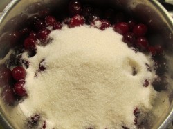 Вишневое варенье с желатином из вишни - шаг 2 Вишневое варенье с желатином из вишни - шаг 2