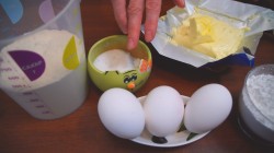 Двойное песочное печенье с вареньем - шаг 1 Двойное песочное печенье с вареньем - шаг 1