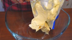 Песочный торт с арахисом и грецкими орехами - шаг 1 Песочный торт с арахисом и грецкими орехами - шаг 1