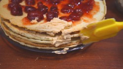 Песочный торт с арахисом и грецкими орехами - шаг 24 Песочный торт с арахисом и грецкими орехами - шаг 24