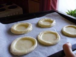 Волованы с овощами - тарталетки из слоеного теста - шаг 6 Волованы с овощами - тарталетки из слоеного теста - шаг 6