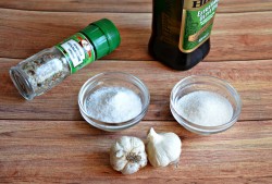 Вяленые помидоры в сушилке для овощей на зиму - шаг 2 Вяленые помидоры в сушилке для овощей на зиму - шаг 2