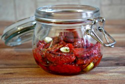 Вяленые помидоры в сушилке для овощей на зиму - шаг 14 Вяленые помидоры в сушилке для овощей на зиму - шаг 14