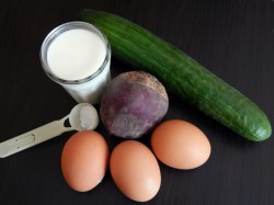 Холодник на кефире - шаг 1 Холодник на кефире - шаг 1