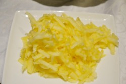 Яблочные блинчики с яблоками - шаг 7 Яблочные блинчики с яблоками - шаг 7