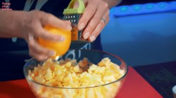 Яблочный пирог с мёдом на овсяном тесте - шаг 13 Яблочный пирог с мёдом на овсяном тесте - шаг 13