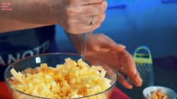 Яблочный пирог с мёдом на овсяном тесте - шаг 14 Яблочный пирог с мёдом на овсяном тесте - шаг 14