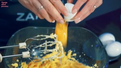 Яблочный пирог с мёдом на овсяном тесте - шаг 7 Яблочный пирог с мёдом на овсяном тесте - шаг 7