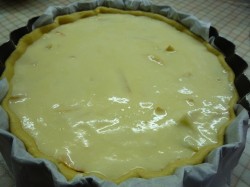 Быстрый яблочный пирог с творожной заливкой - шаг 11 Быстрый яблочный пирог с творожной заливкой - шаг 11