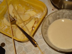 Яблоки в карамели с кунжутом - шаг 1 Яблоки в карамели с кунжутом - шаг 1