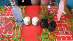 Ягодная наливка из ежевики на водке - шаг 1 Ягодная наливка из ежевики на водке - шаг 1