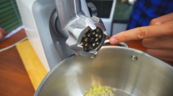 Закуска из кабачков, которой всегда не хватает на зиму - шаг 3