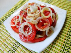 Закуска из помидоров в остром медовом маринаде - шаг 8