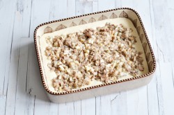 Заливной пирог с рисом и рыбными консервами - шаг 11