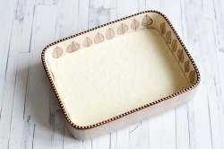 Заливной пирог с рыбной консервой на кефире - шаг 12