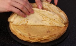 Запеченные блины с творогом и изюмом - шаг 6 Запеченные блины с творогом и изюмом - шаг 6