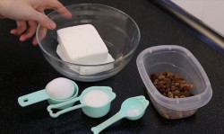 Запеченные блины с творогом и изюмом - шаг 8 Запеченные блины с творогом и изюмом - шаг 8