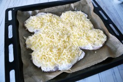 Куриные отбивные с ананасом и сыром - шаг 9 Куриные отбивные с ананасом и сыром - шаг 9