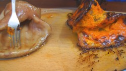 Запеченные свиные ушки на праздничный стол - шаг 9 Запеченные свиные ушки на праздничный стол - шаг 9