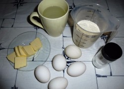 Заварное тесто для пирожных - шаг 1 Заварное тесто для пирожных - шаг 1