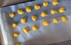 Заварное тесто для профитролей - шаг 6 Заварное тесто для профитролей - шаг 6