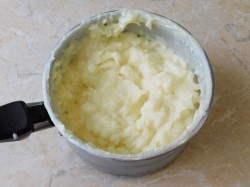 Заварной крем без яиц на молоке - шаг 3 Заварной крем без яиц на молоке - шаг 3