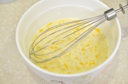 Заварные блины с дырочками на кипятке и молоке - шаг 2 Заварные блины с дырочками на кипятке и молоке - шаг 2