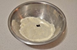 Заварные пирожные шу - шаг 2 Заварные пирожные шу - шаг 2