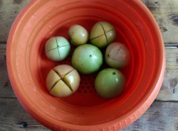 Зеленые помидоры по армянски на зиму - шаг 2