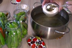 Зеленый горький перец в маринаде на зиму - шаг 8 Зеленый горький перец в маринаде на зиму - шаг 8