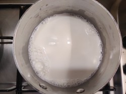 Золотое молоко из куркумы - шаг 3 Золотое молоко из куркумы - шаг 3