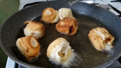 Китайский десерт - бананы в карамели с кунжутом - шаг 3