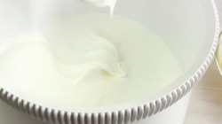 Бисквитный торт Одуванчик со сливочным кремом - шаг 1