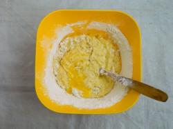 Булочки из кукурузной муки - шаг 9 Булочки из кукурузной муки - шаг 9