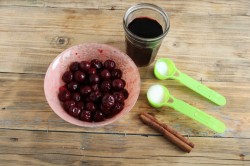 Вишня в вине - шаг 1 Вишня в вине - шаг 1