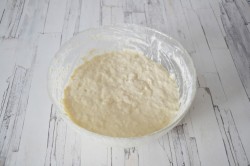 Домашний хлеб с сыром в духовке - шаг 9