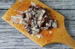 Гуляш из печени с подливкой - шаг 5