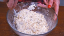 Киевский торт с шоколадно-ореховой начинкой - шаг 3