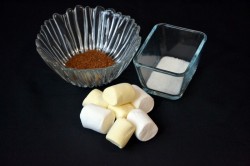 Кофе с маршмеллоу - шаг 1