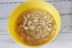 Колбаса в бутылке с желатином - шаг 3