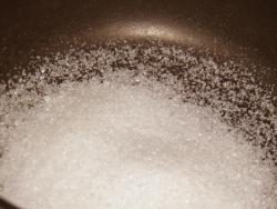 Лесные орехи в сахаре - шаг 5