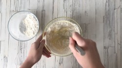 Манник на воде - шаг 7