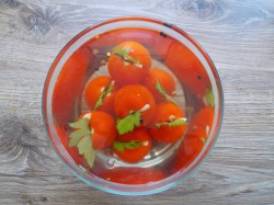 Маринованные помидоры быстрого приготовления - шаг 8